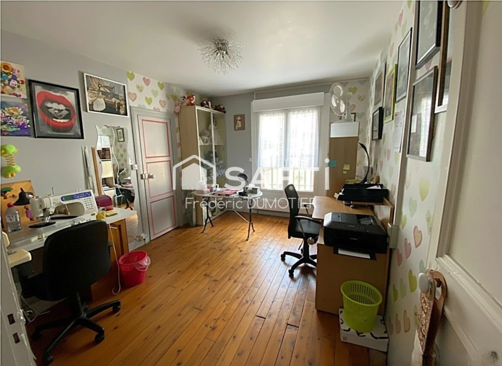 Photo 10