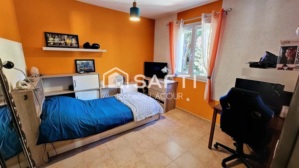 Photo 13