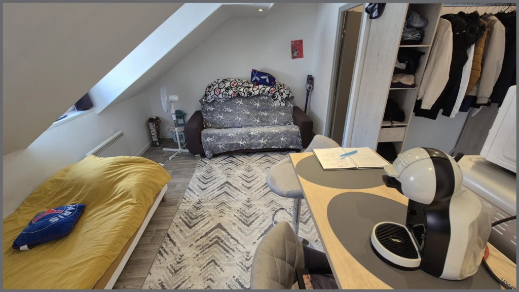 Photo 10