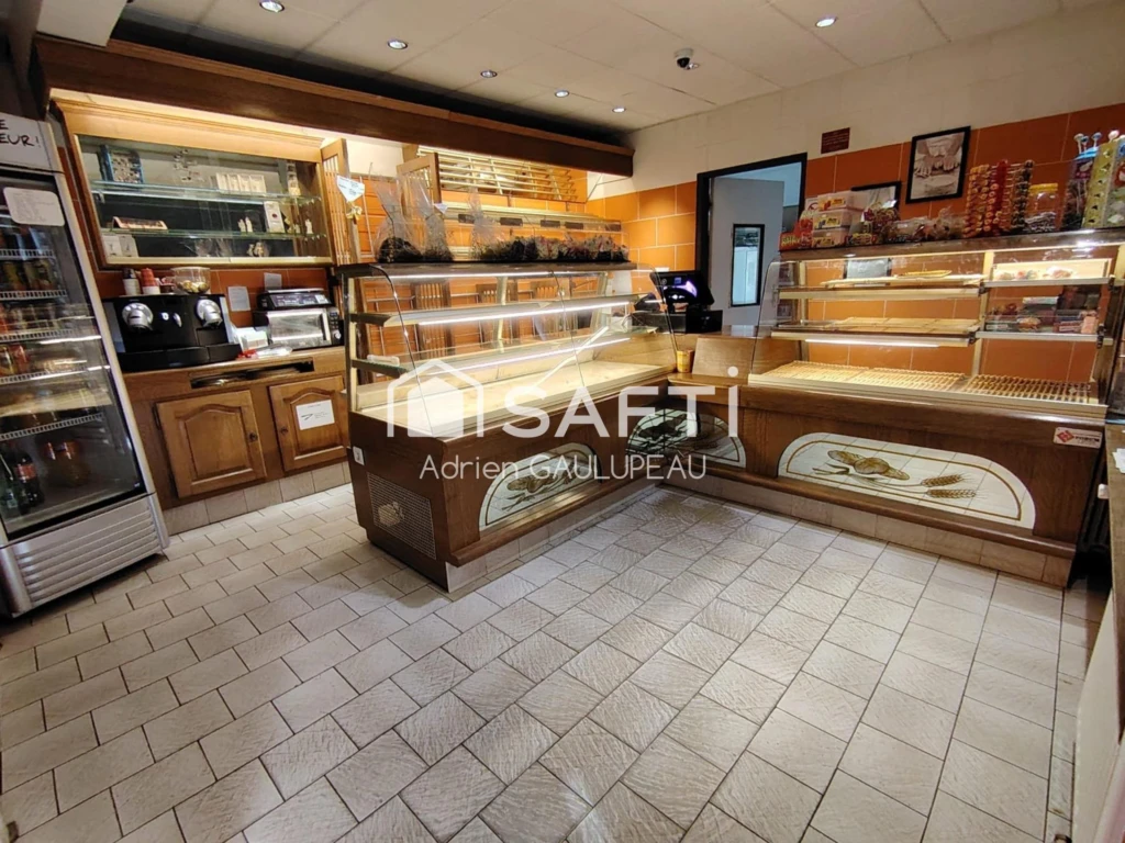 Photo 12