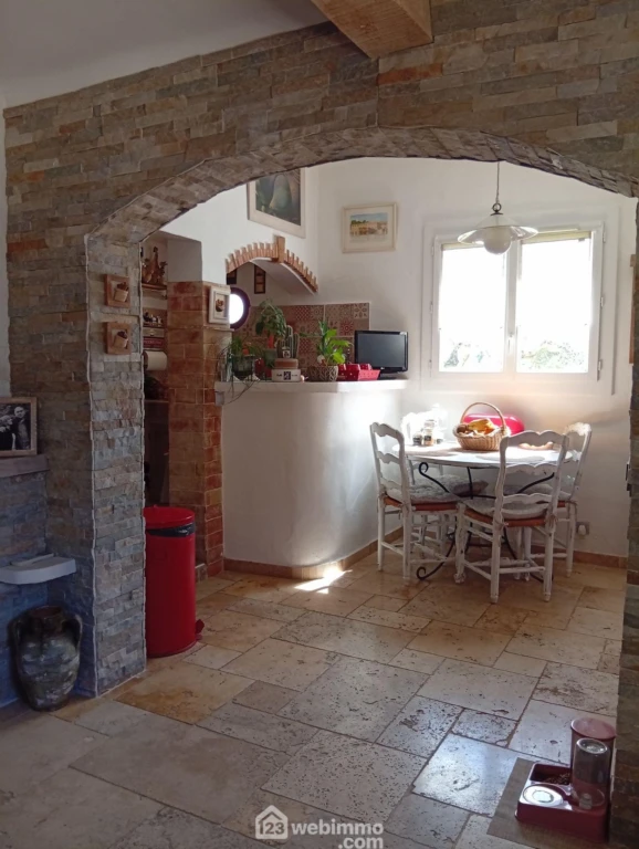 Photo 17