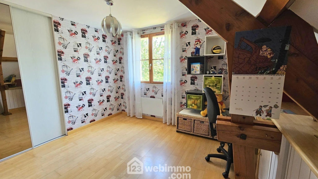 Photo 16