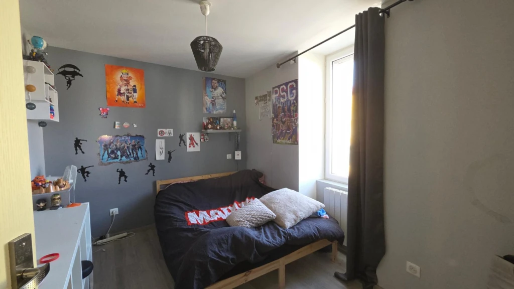 Photo 6