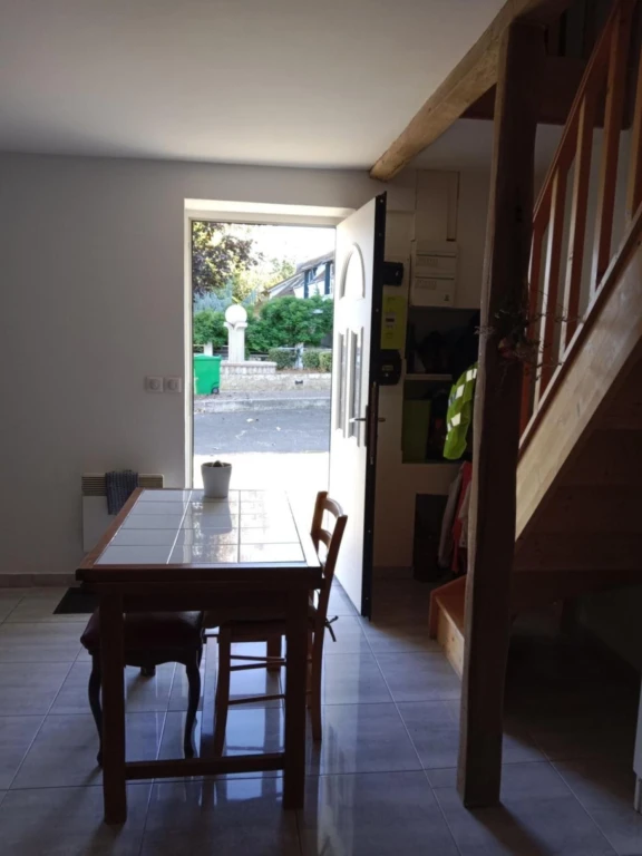 Photo 5