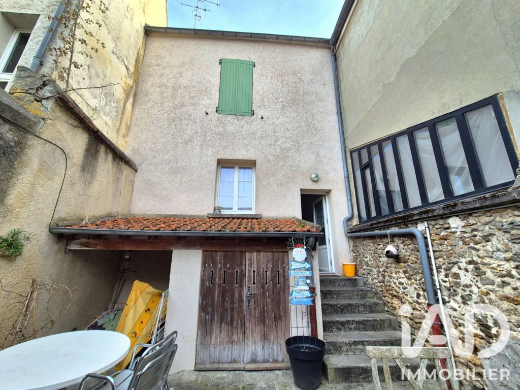 Photo 12