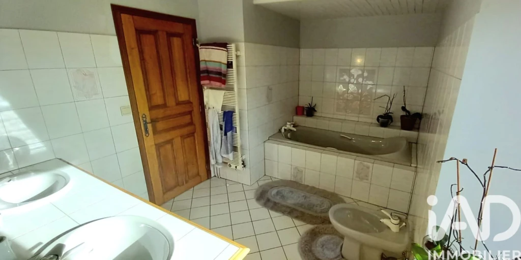 Photo 27