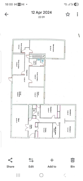 Photo 18