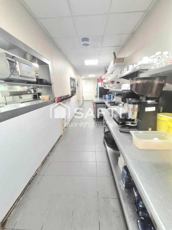 Photo 13