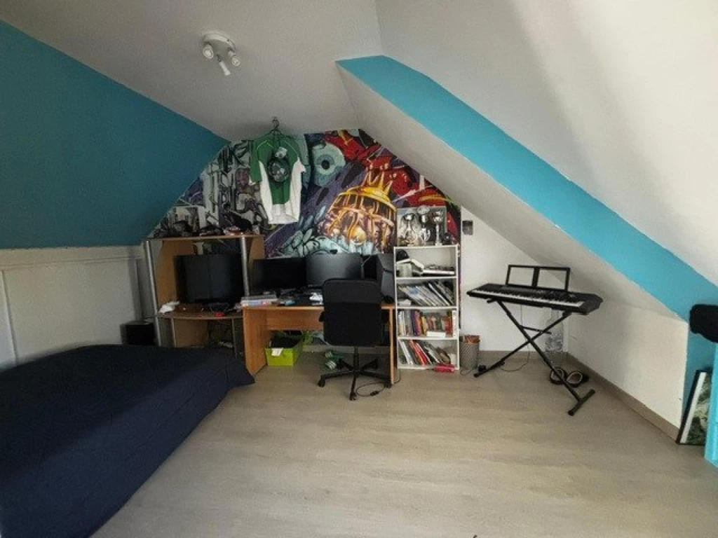 Photo 13