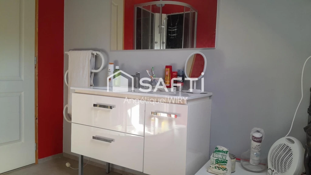 Photo 8