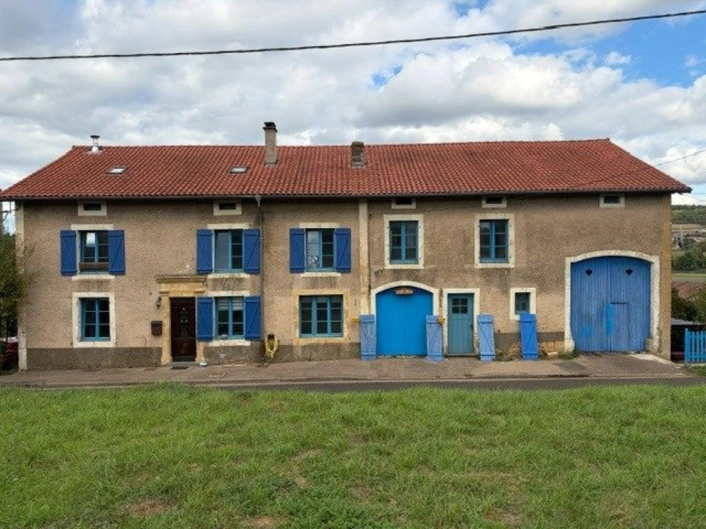 Photo 1