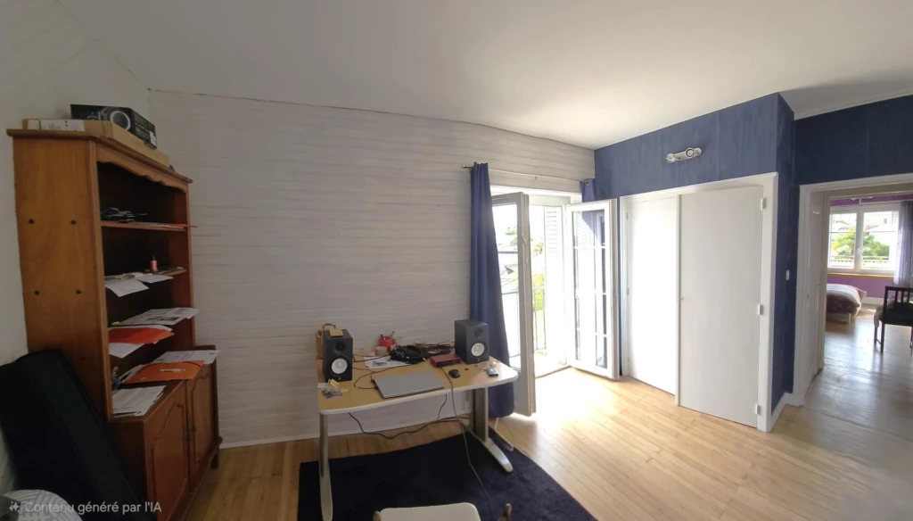 Photo 4