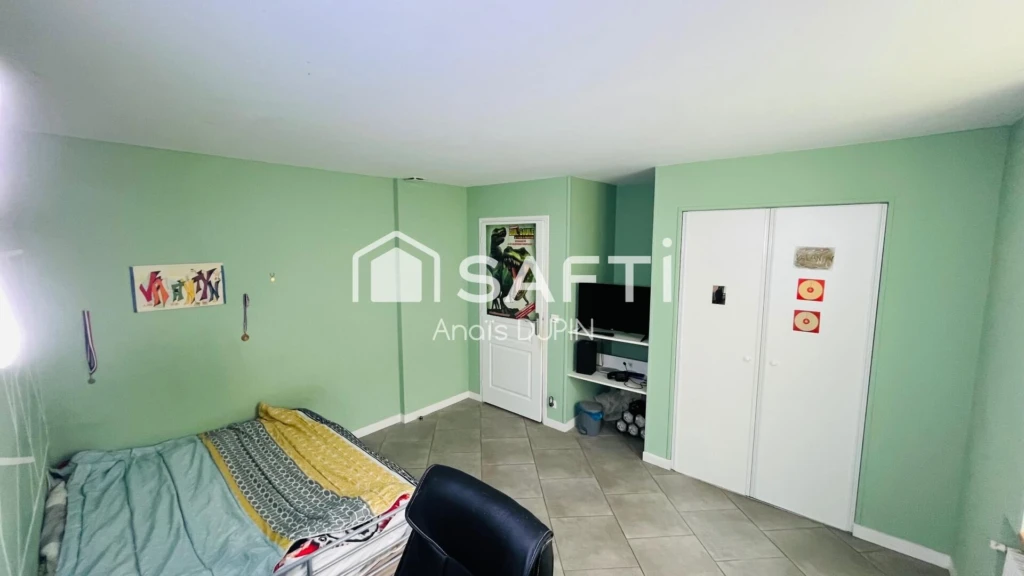 Photo 16