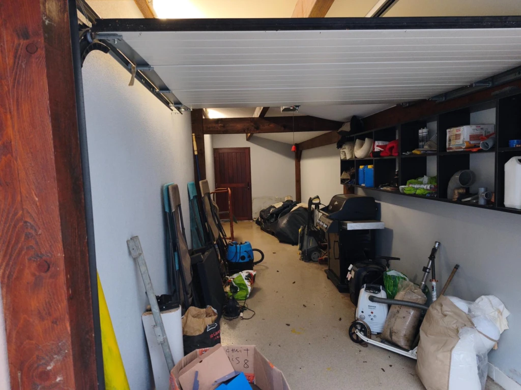 Photo 16