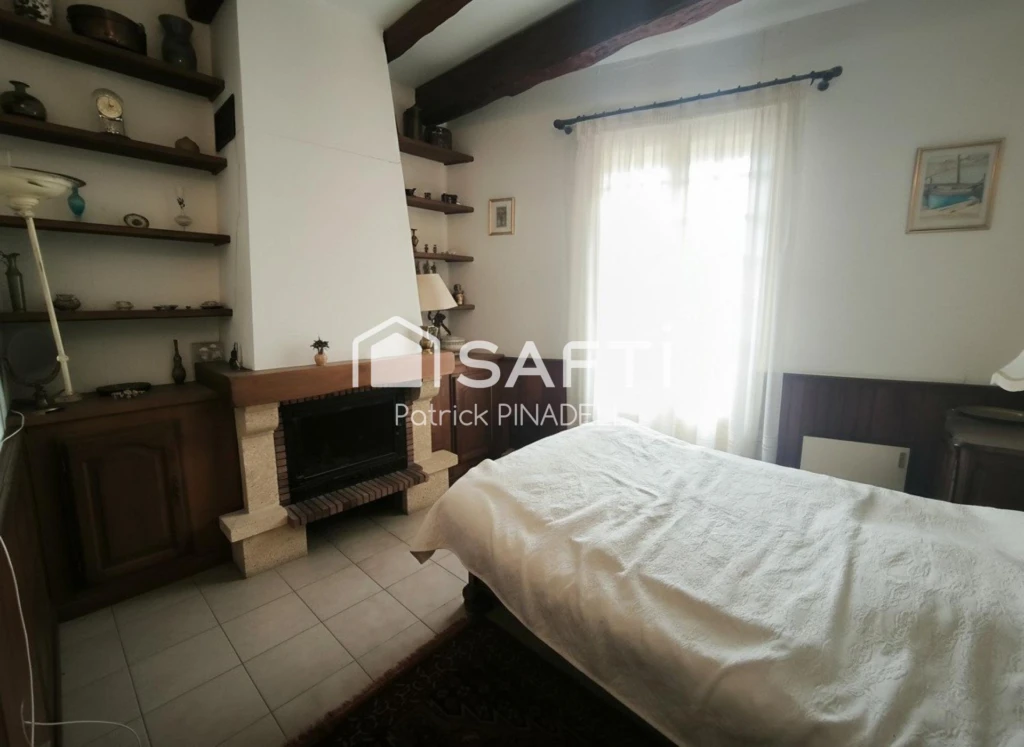 Photo 6
