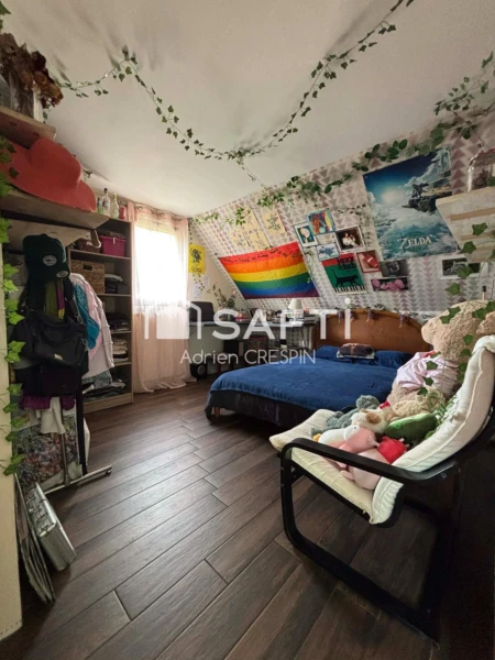 Photo 10