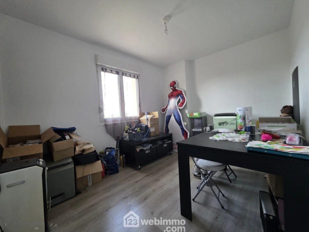 Photo 16