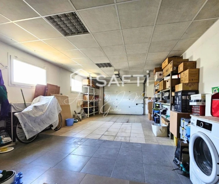 Photo 11