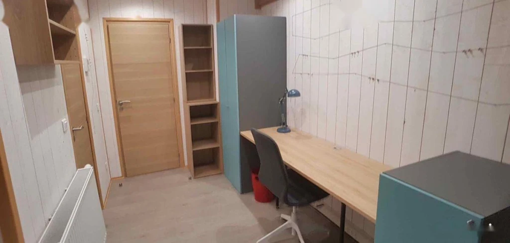 Photo 1