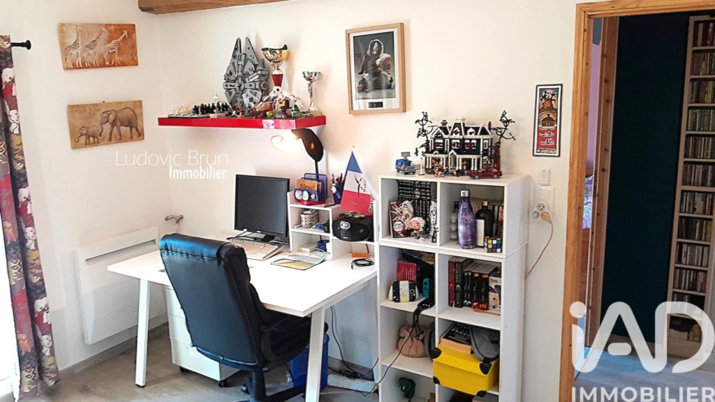 Photo 15