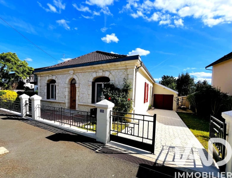 Photo 19
