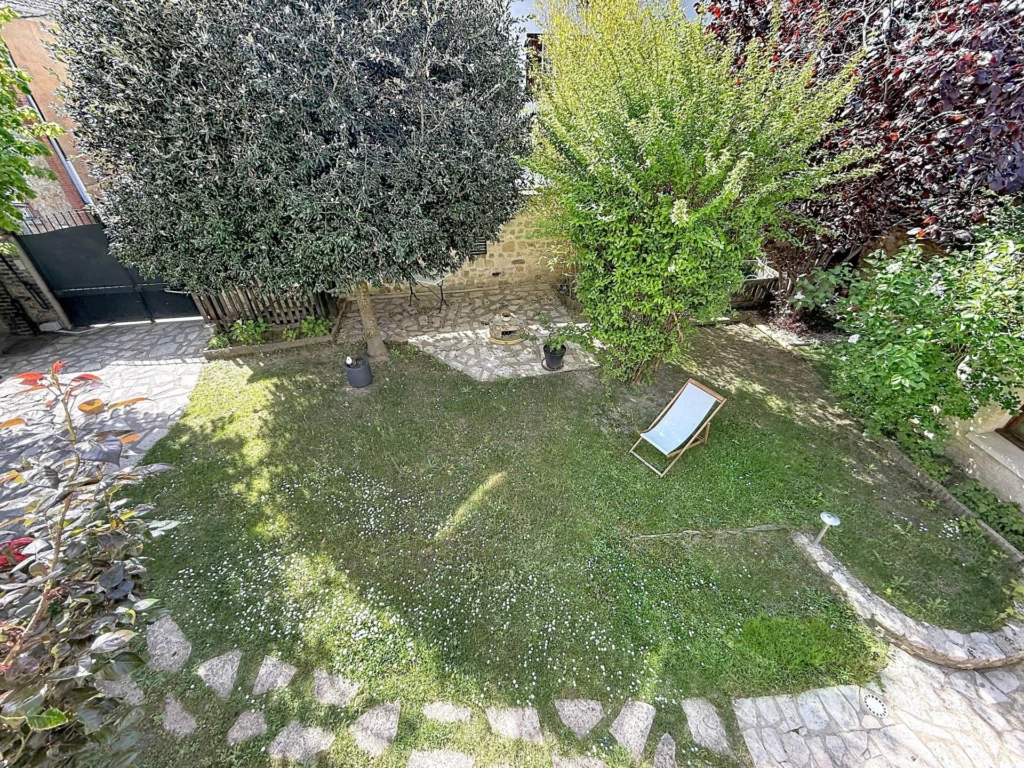Photo 14