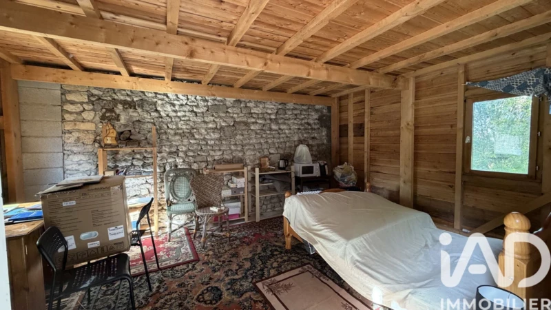 Photo 18