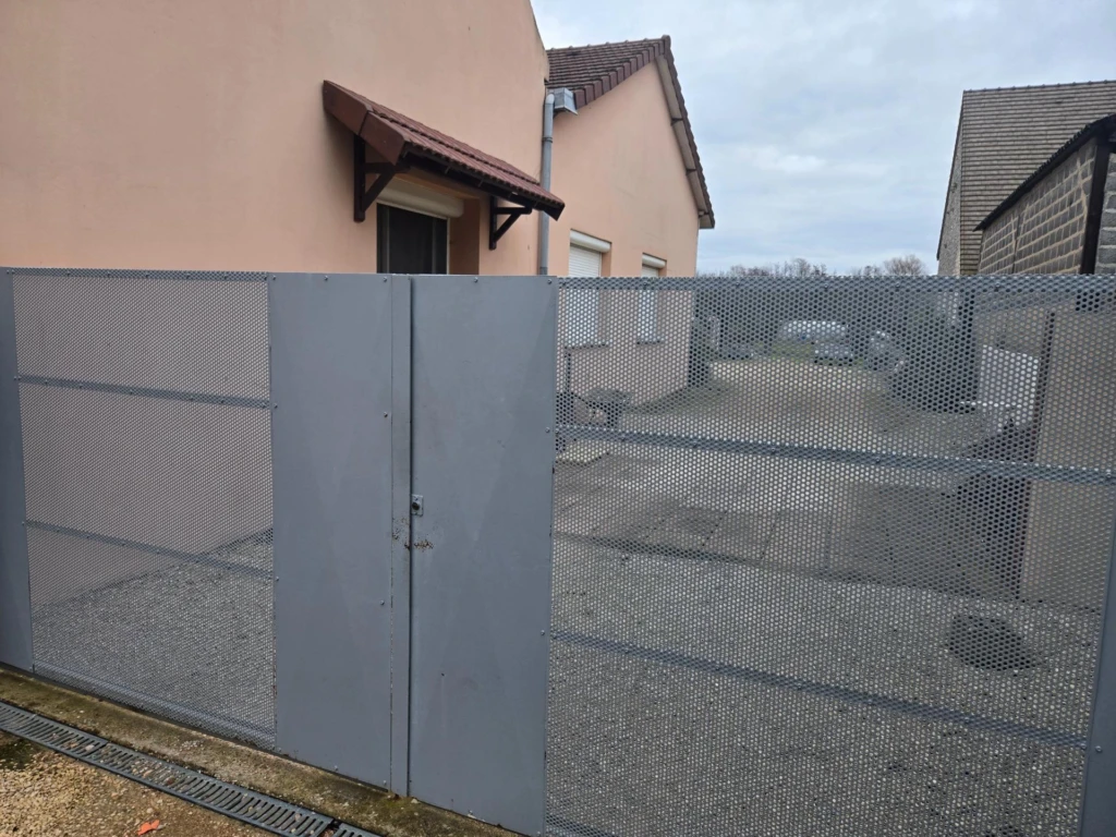 Photo 3
