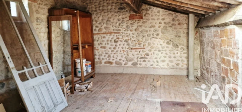 Photo 19