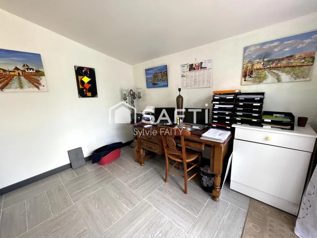 Photo 5