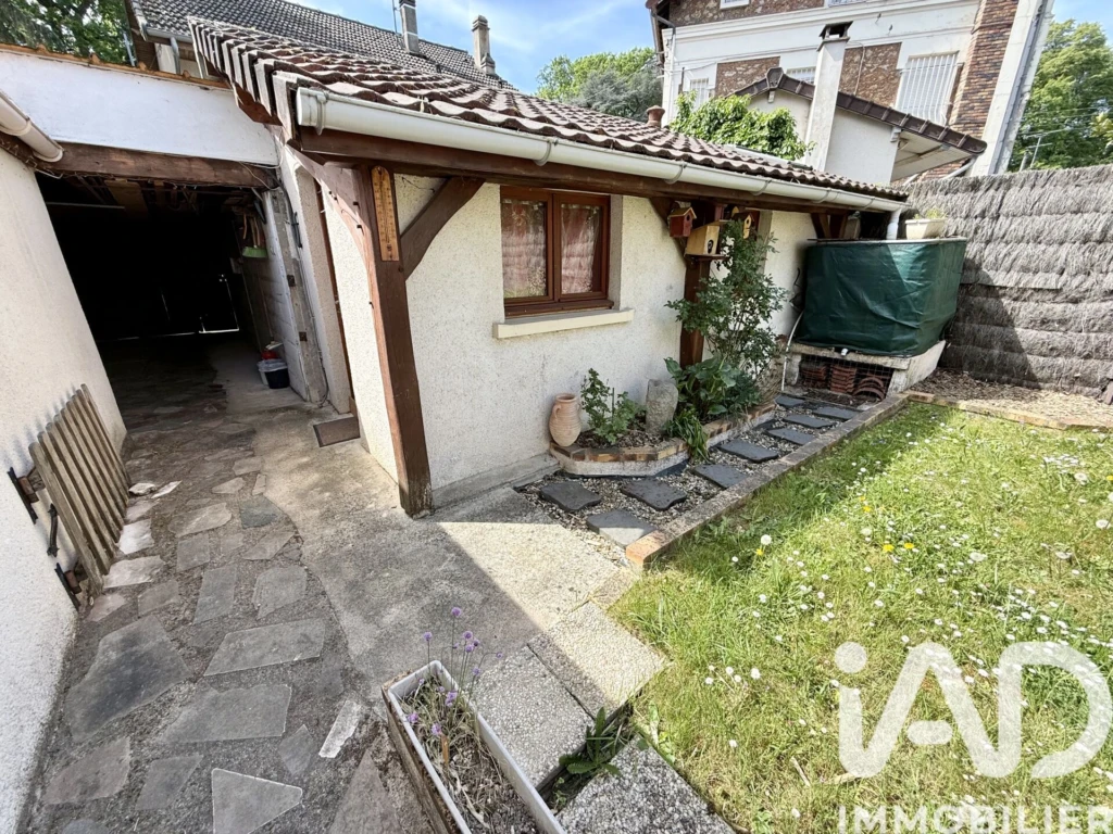 Photo 19