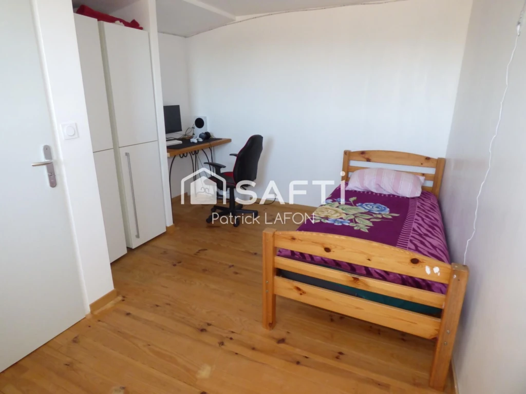 Photo 7