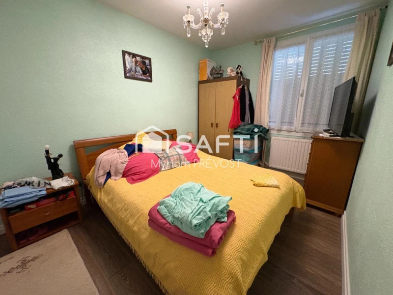 Photo 10
