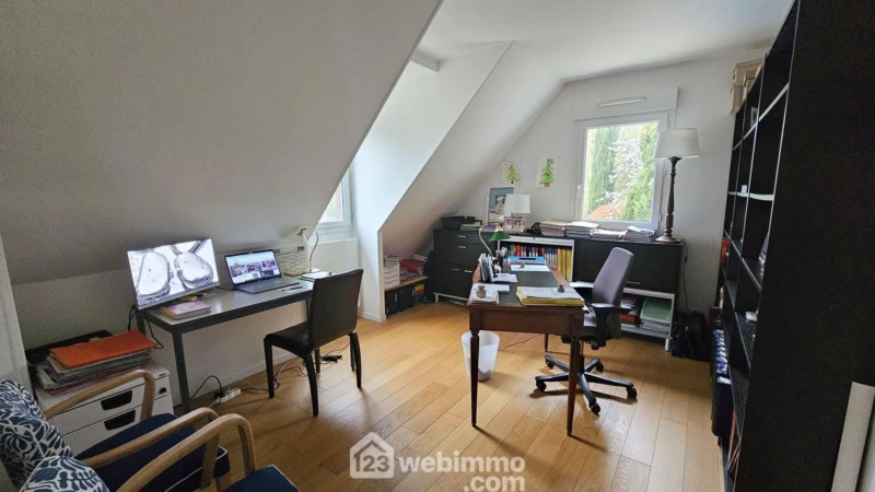 Photo 21