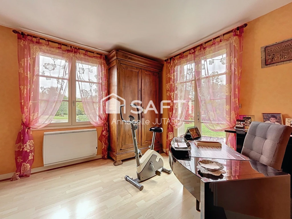 Photo 9