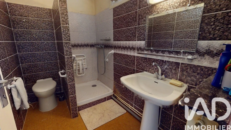 Photo 15