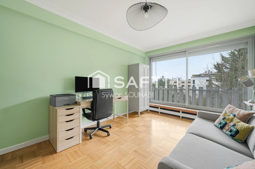 Photo 12
