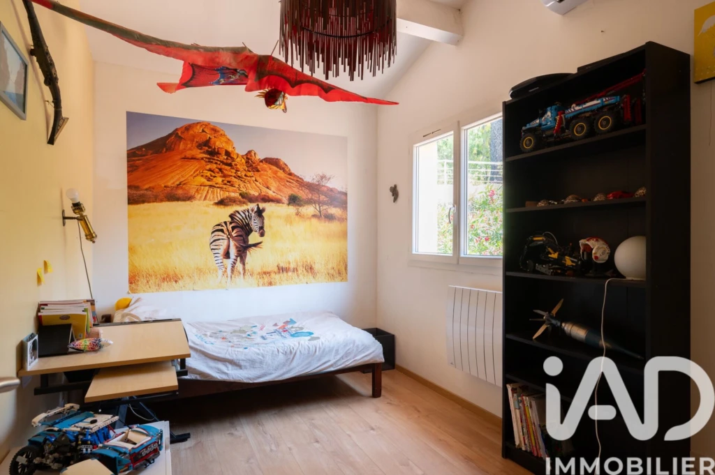Photo 25