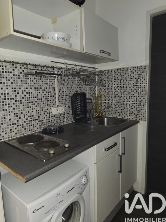 Photo 10