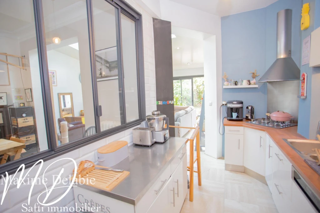 Photo 4