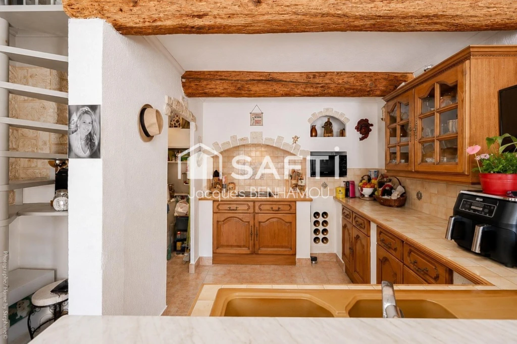 Photo 16