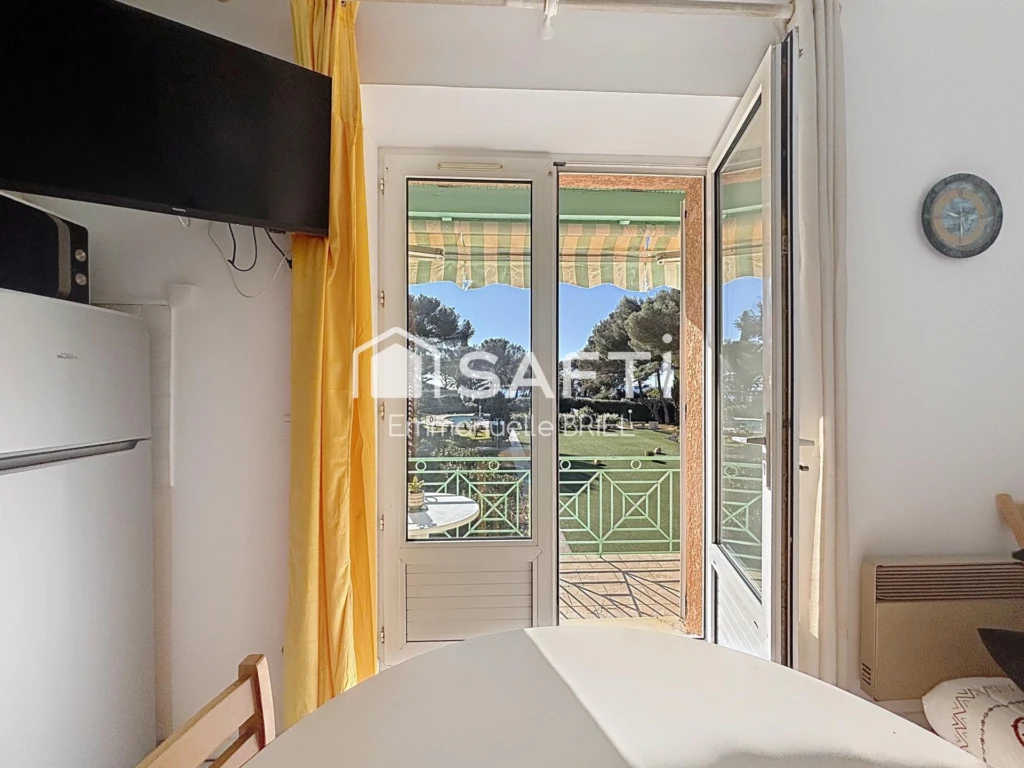 Photo 4