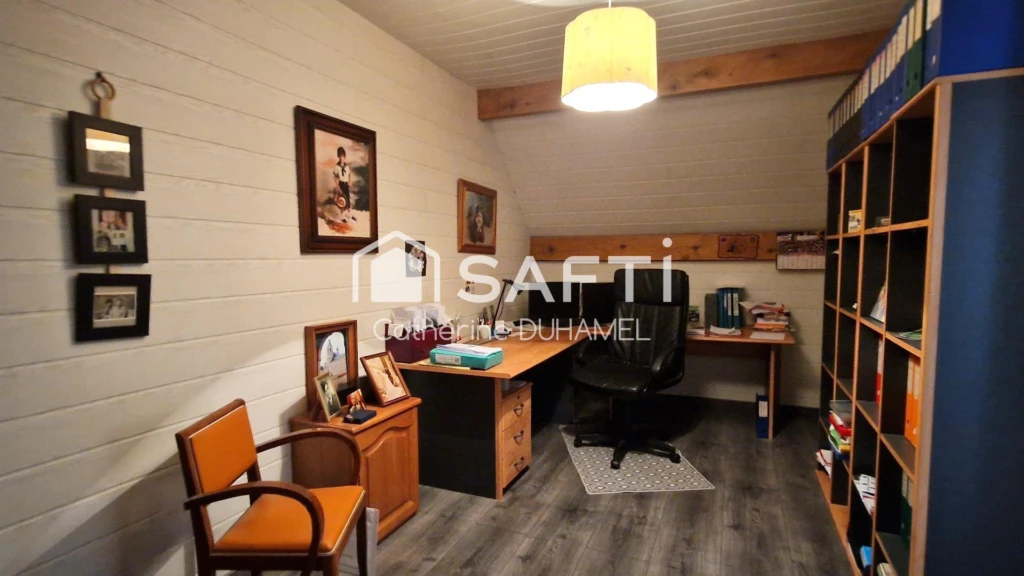 Photo 18