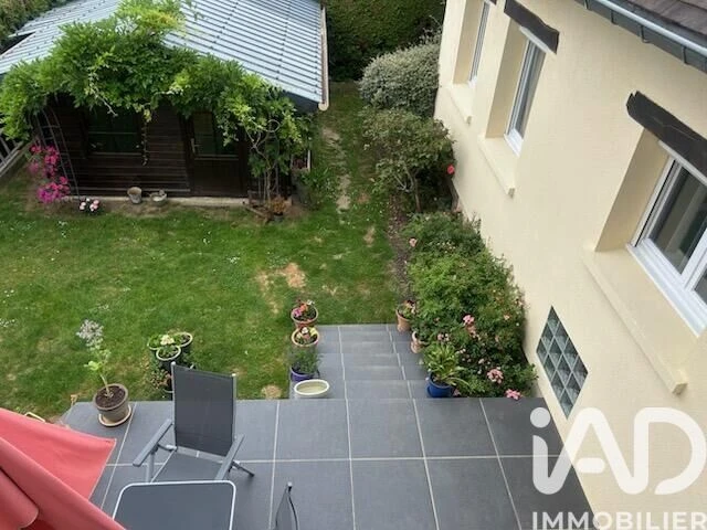 Photo 25