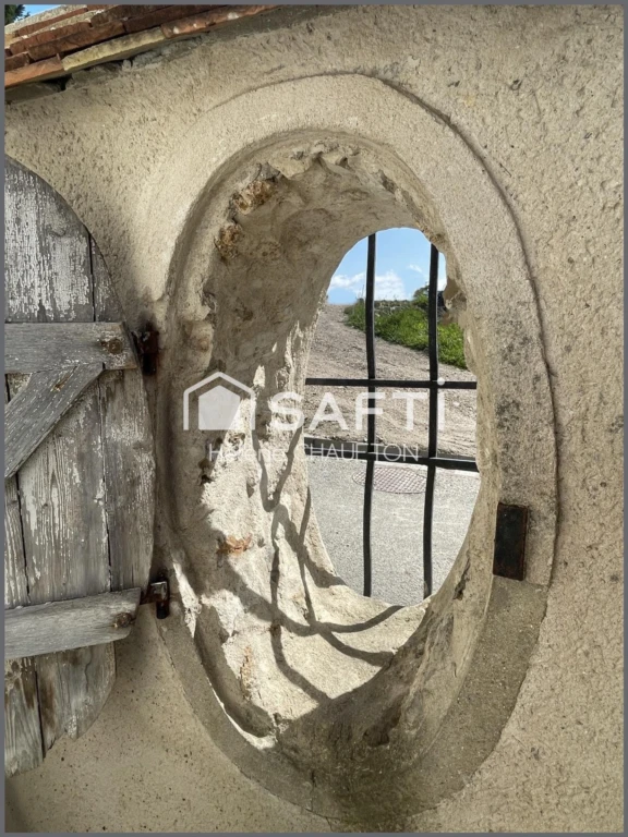 Photo 18