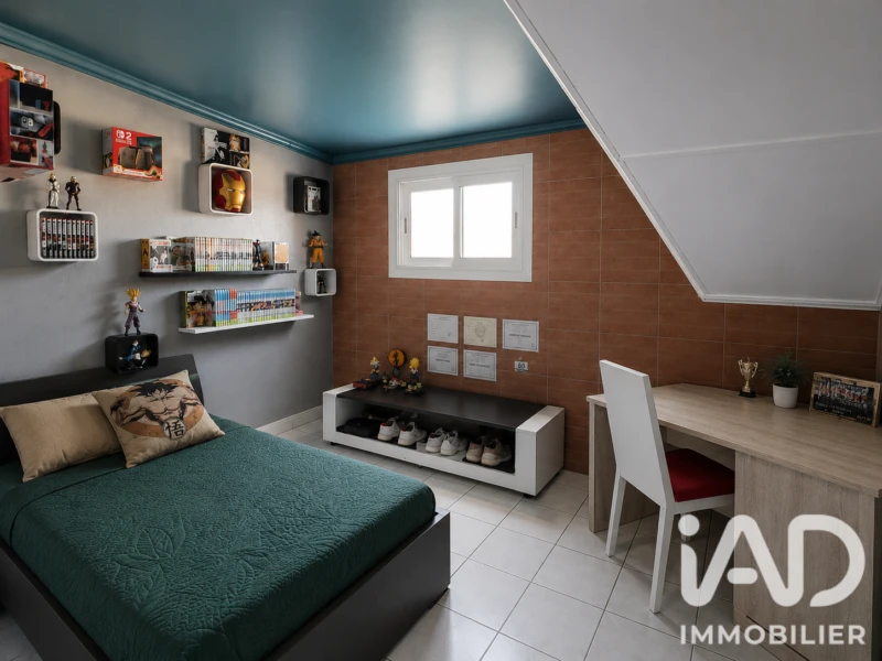 Photo 12