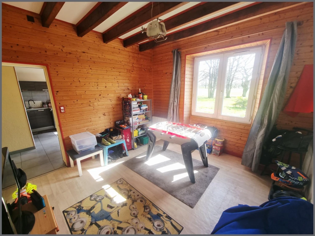 Photo 11