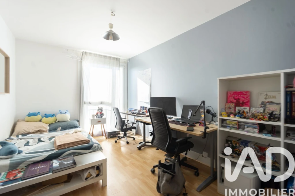 Photo 8