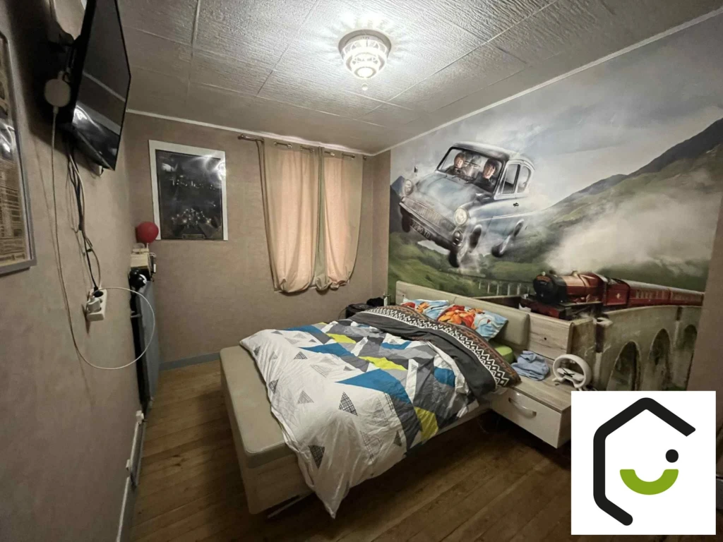 Photo 6