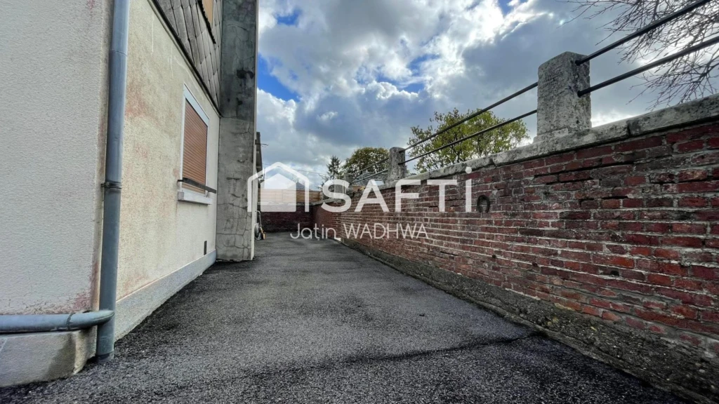 Photo 13
